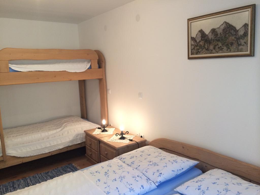 Apartments Pod Macesnovo Streho Solčava Pokój zdjęcie